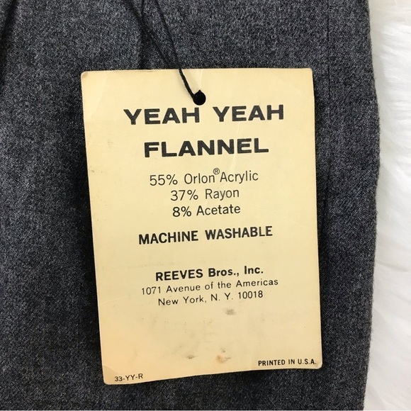 VINTAGE 60’s Gray High Waisted Bermuda Shorts 22 Waist - Picture 8 of 13